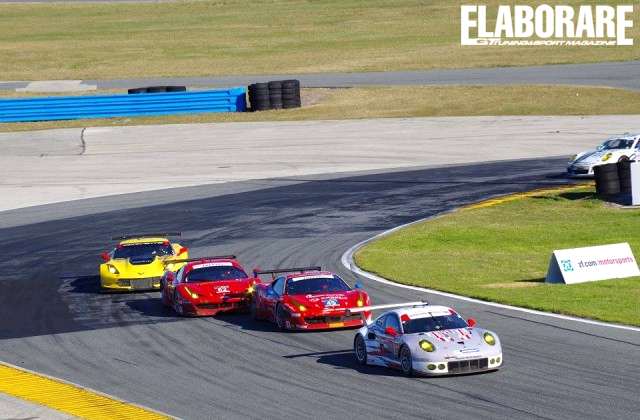 Daytona-Ferrari-Corvette-Porsche-malucelli