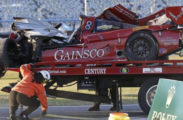 Daytona, grave incidente a pilota italiano Matteo Malucelli