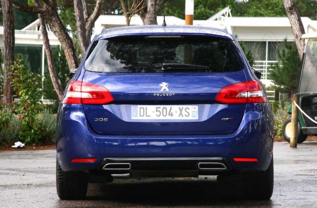 Peugeot-308-cascais-2015-0063