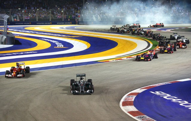 formula-1-2014-gp-di-singapore-gara-partenza