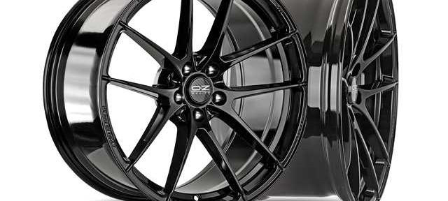 Ruota-in-lega-Leggera-Gloss Black-OZ-Racing