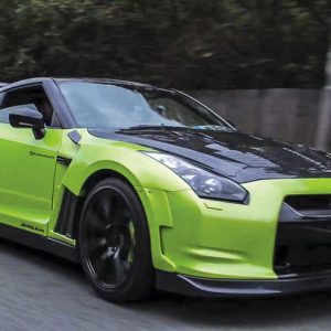 Nissan GTR R35 elaborata preparazione 690 CV anteriore