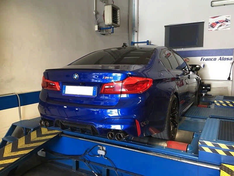 BMW M5 F90 elaborata 705 CV con preparazione Franco Alosa